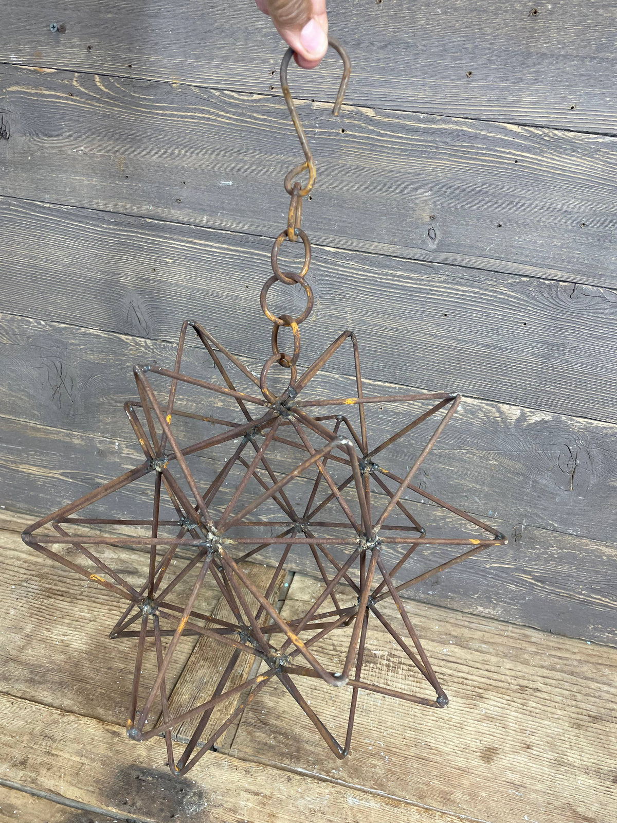 Rusty Farmhouse Iron Hanging Star-Primitive-Three Sizes-NEW