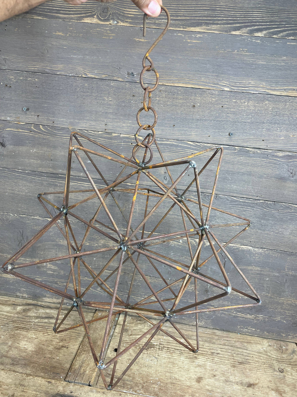 Rusty Farmhouse Iron Hanging Star-Primitive-Three Sizes-NEW