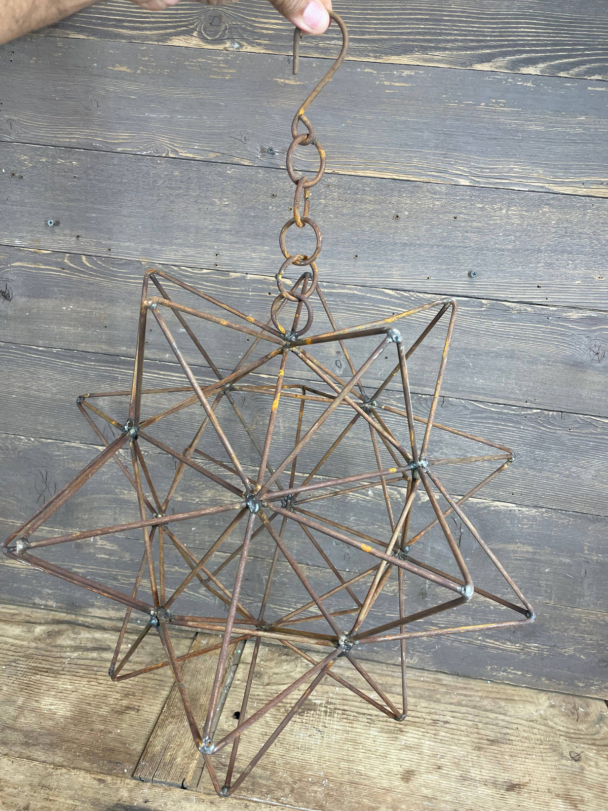 Rusty Farmhouse Iron Hanging Star-Primitive-Three Sizes-NEW
